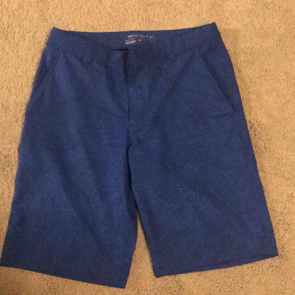 Nike golf shorts